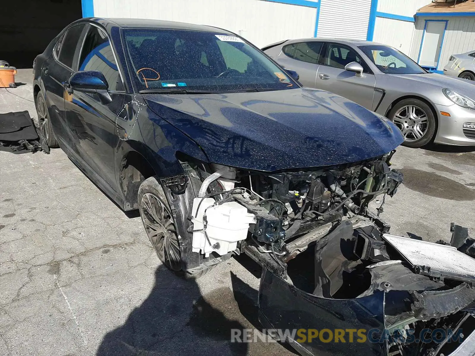 1 Photograph of a damaged car 4T1B11HKXKU789735 TOYOTA CAMRY 2019