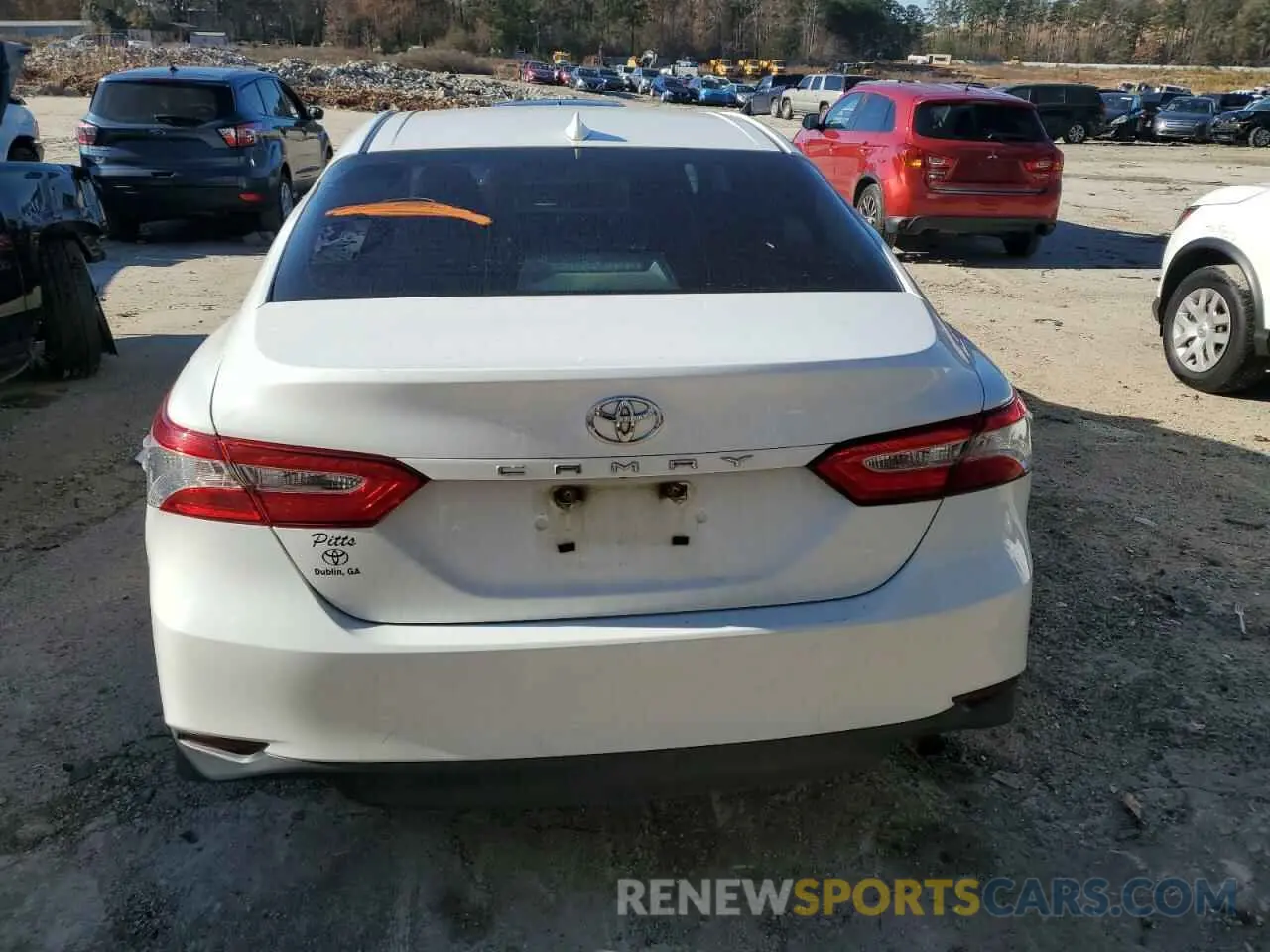 6 Фотография поврежденного автомобиля 4T1B11HKXKU817209 TOYOTA CAMRY 2019