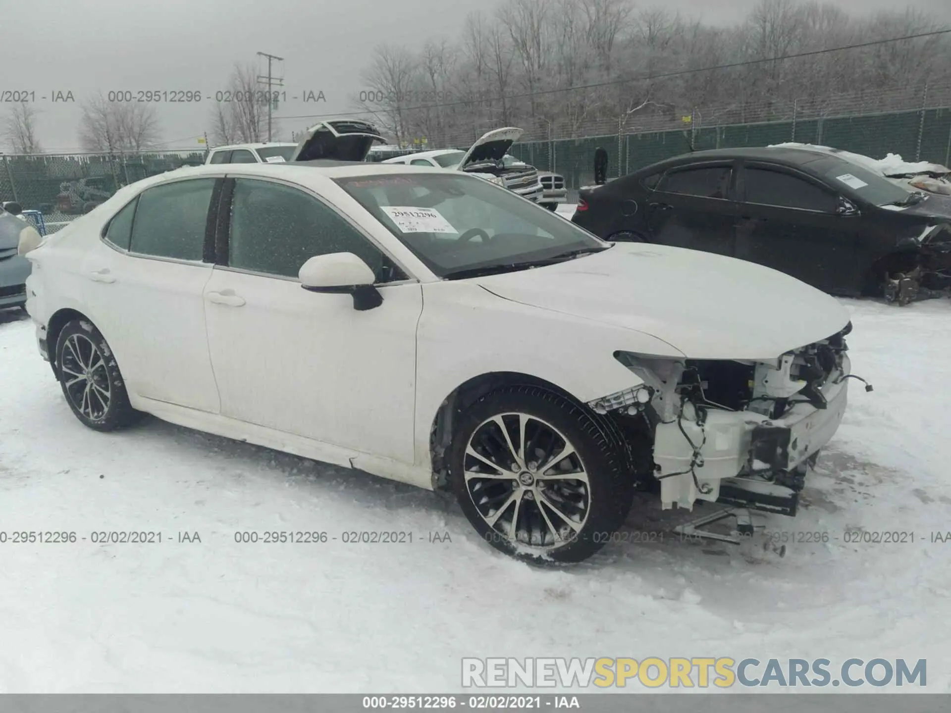 1 Photograph of a damaged car 4T1B11HKXKU844877 TOYOTA CAMRY 2019