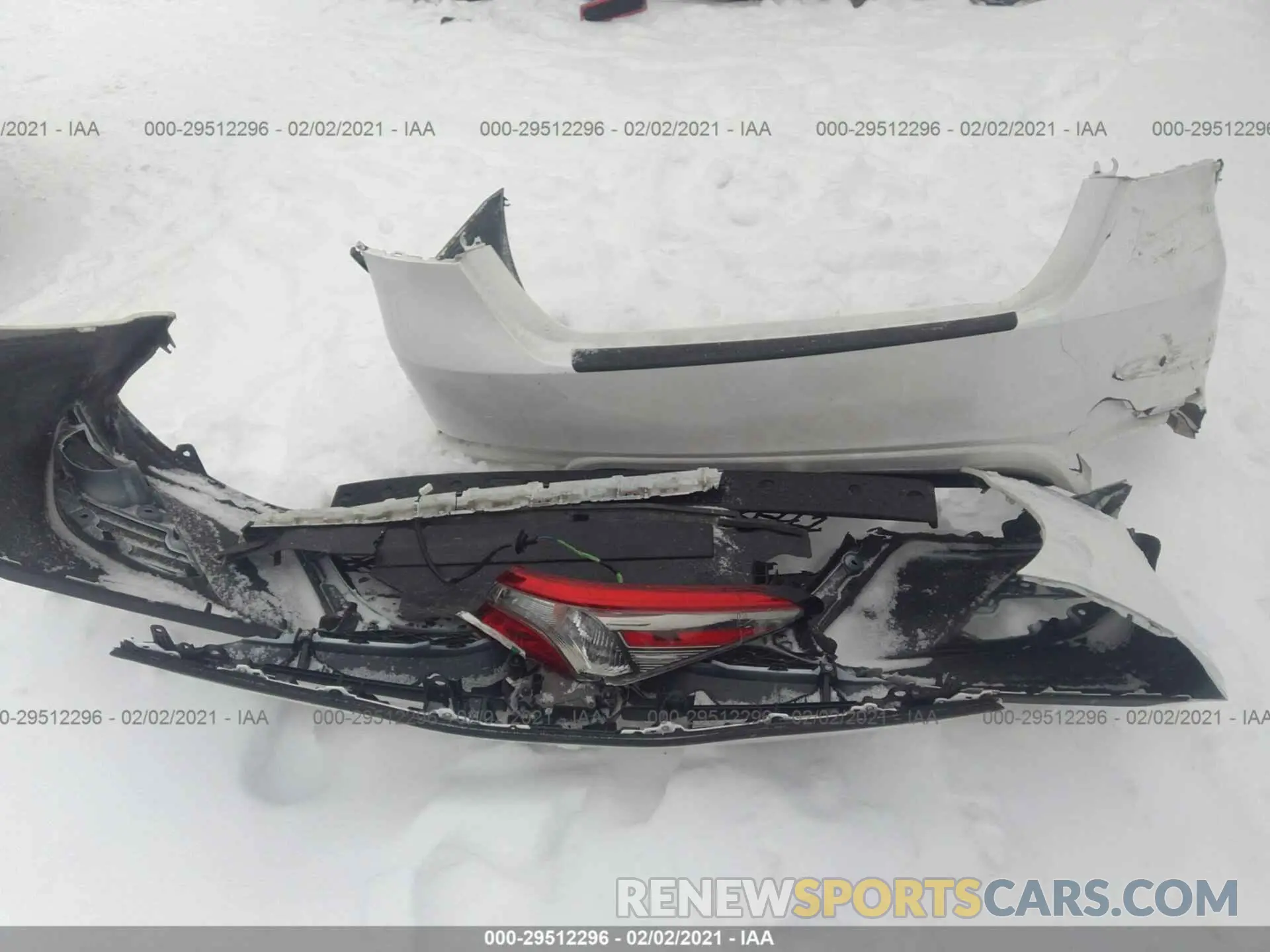12 Photograph of a damaged car 4T1B11HKXKU844877 TOYOTA CAMRY 2019