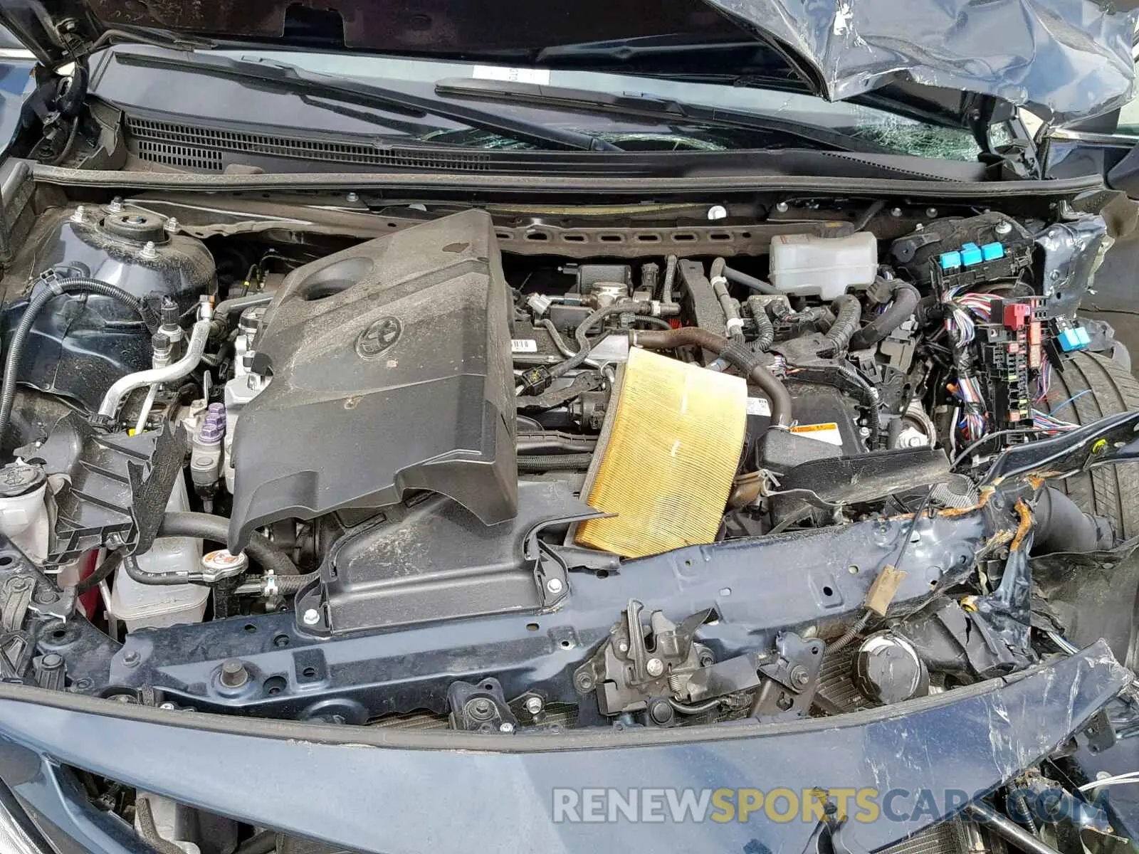 7 Photograph of a damaged car 4T1B21HK1KU512596 TOYOTA CAMRY 2019
