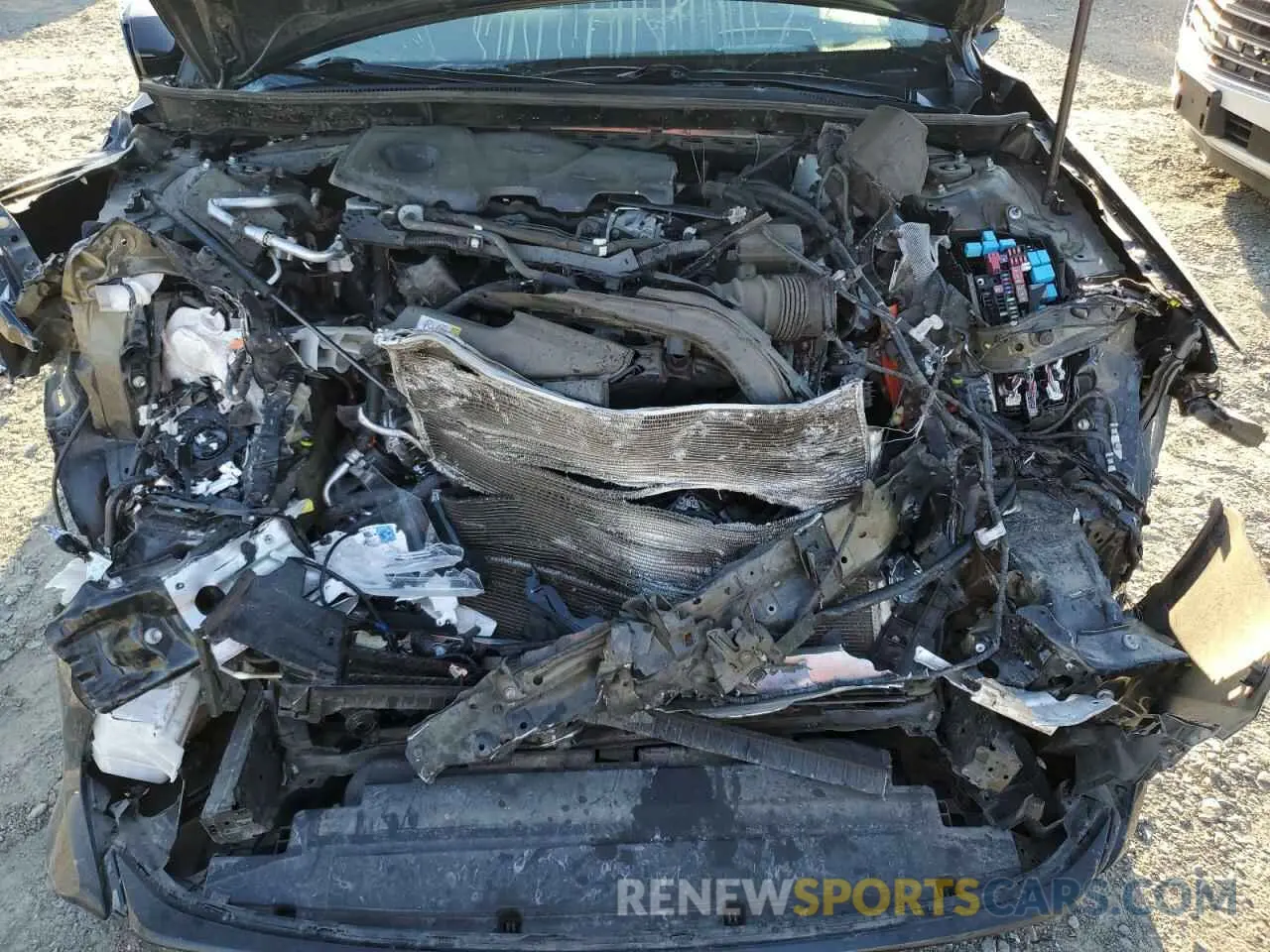 11 Фотография поврежденного автомобиля 4T1B21HK3KU012665 TOYOTA CAMRY 2019