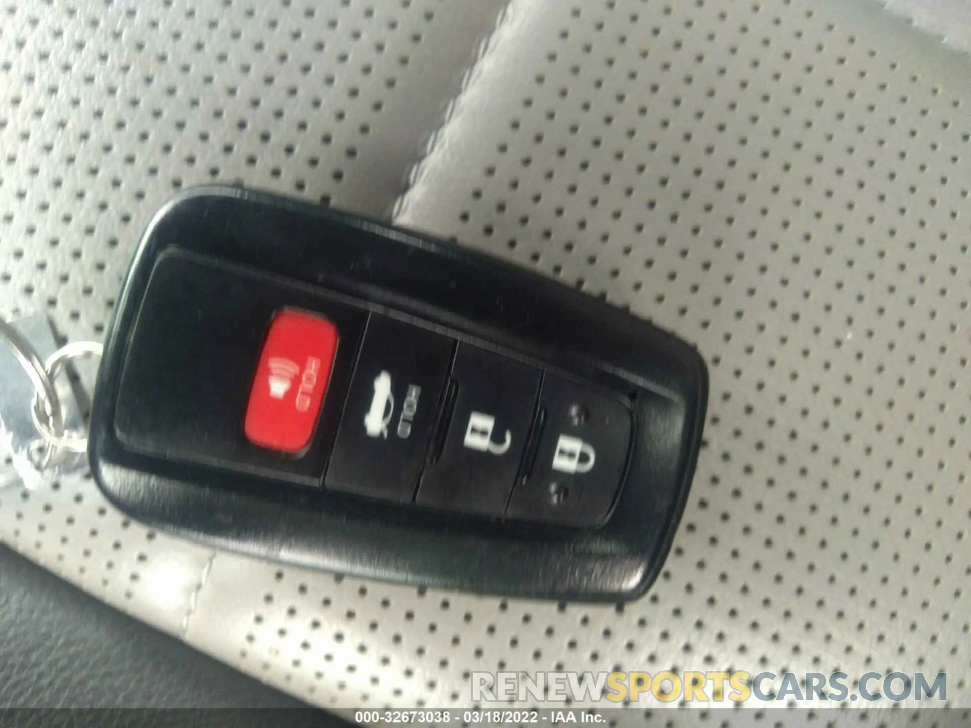 11 Photograph of a damaged car 4T1B21HK3KU518318 TOYOTA CAMRY 2019