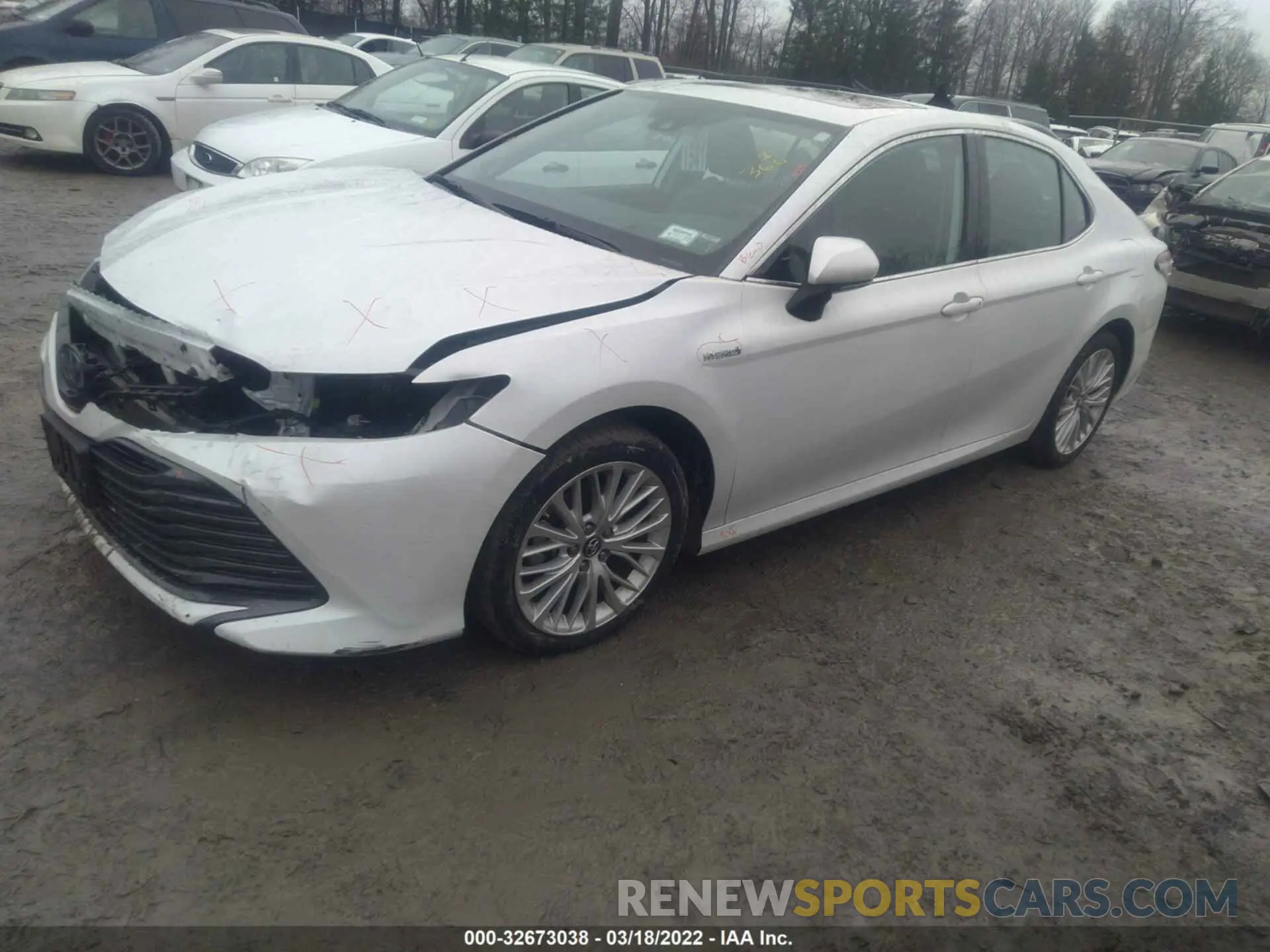 2 Photograph of a damaged car 4T1B21HK3KU518318 TOYOTA CAMRY 2019