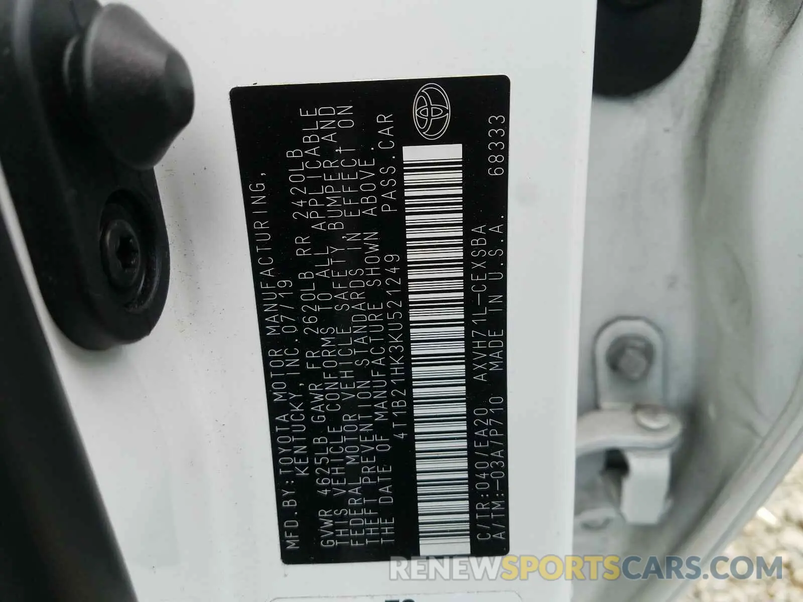 10 Photograph of a damaged car 4T1B21HK3KU521249 TOYOTA CAMRY 2019