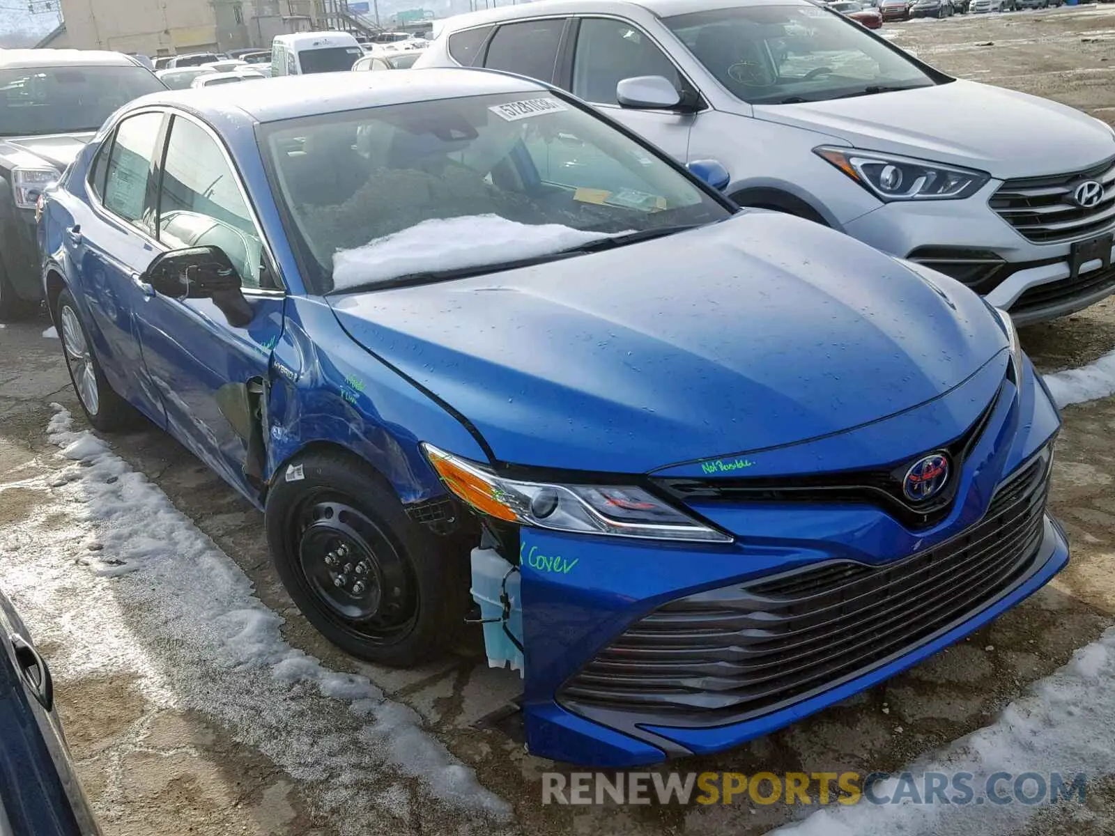 1 Photograph of a damaged car 4T1B21HK4KU011069 TOYOTA CAMRY 2019