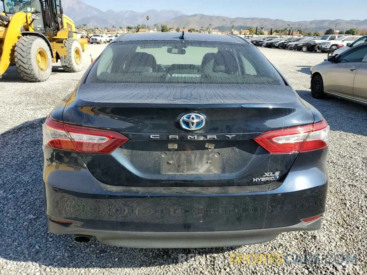 6 Photograph of a damaged car 4T1B21HK5KU515209 TOYOTA CAMRY 2019