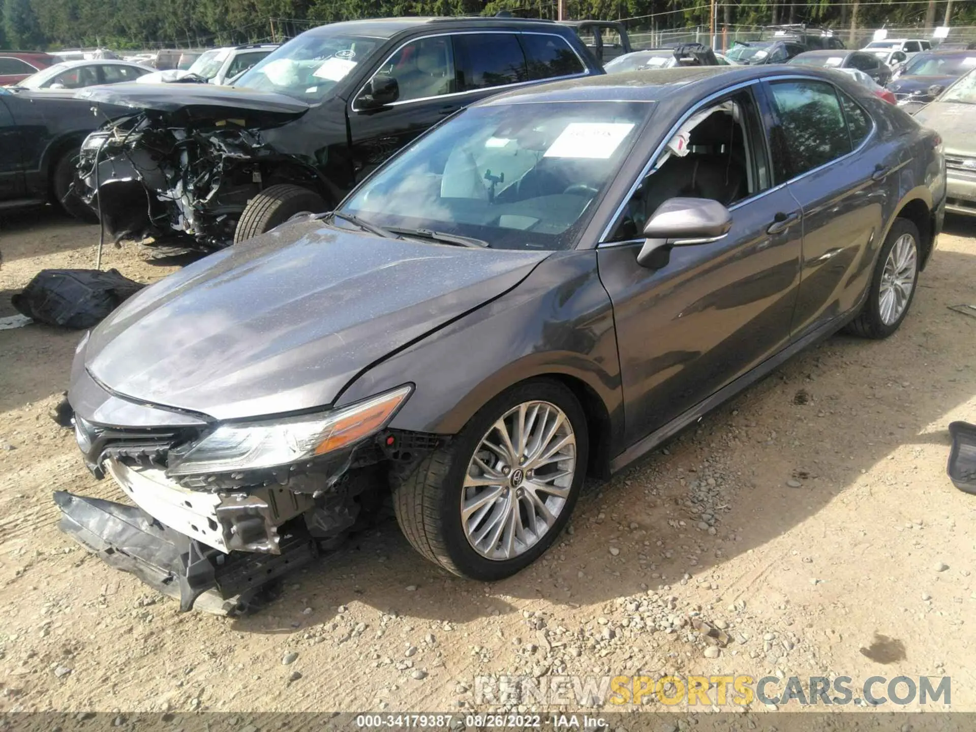 2 Фотография поврежденного автомобиля 4T1B21HK6KU516305 TOYOTA CAMRY 2019
