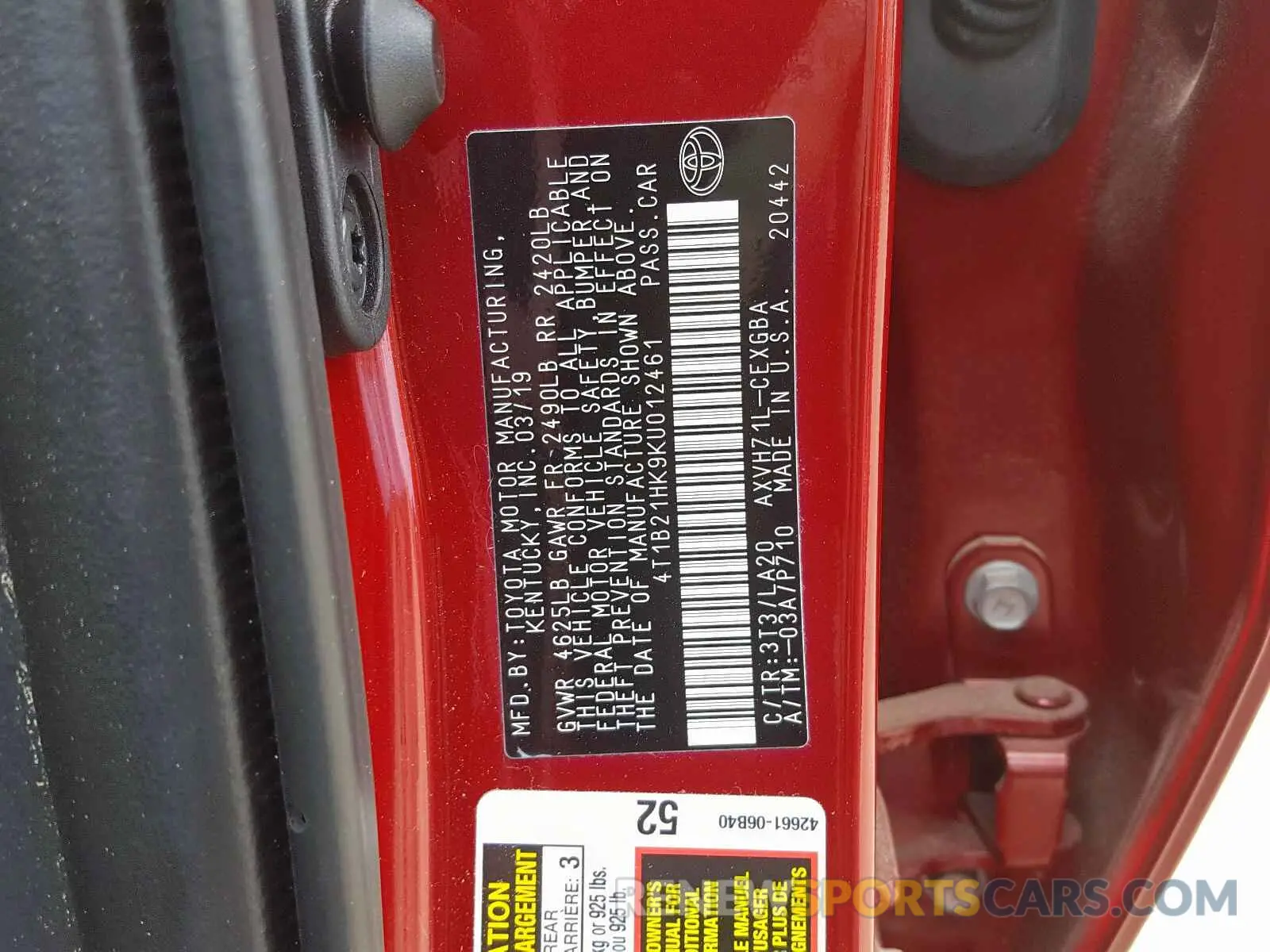 10 Photograph of a damaged car 4T1B21HK9KU012461 TOYOTA CAMRY 2019