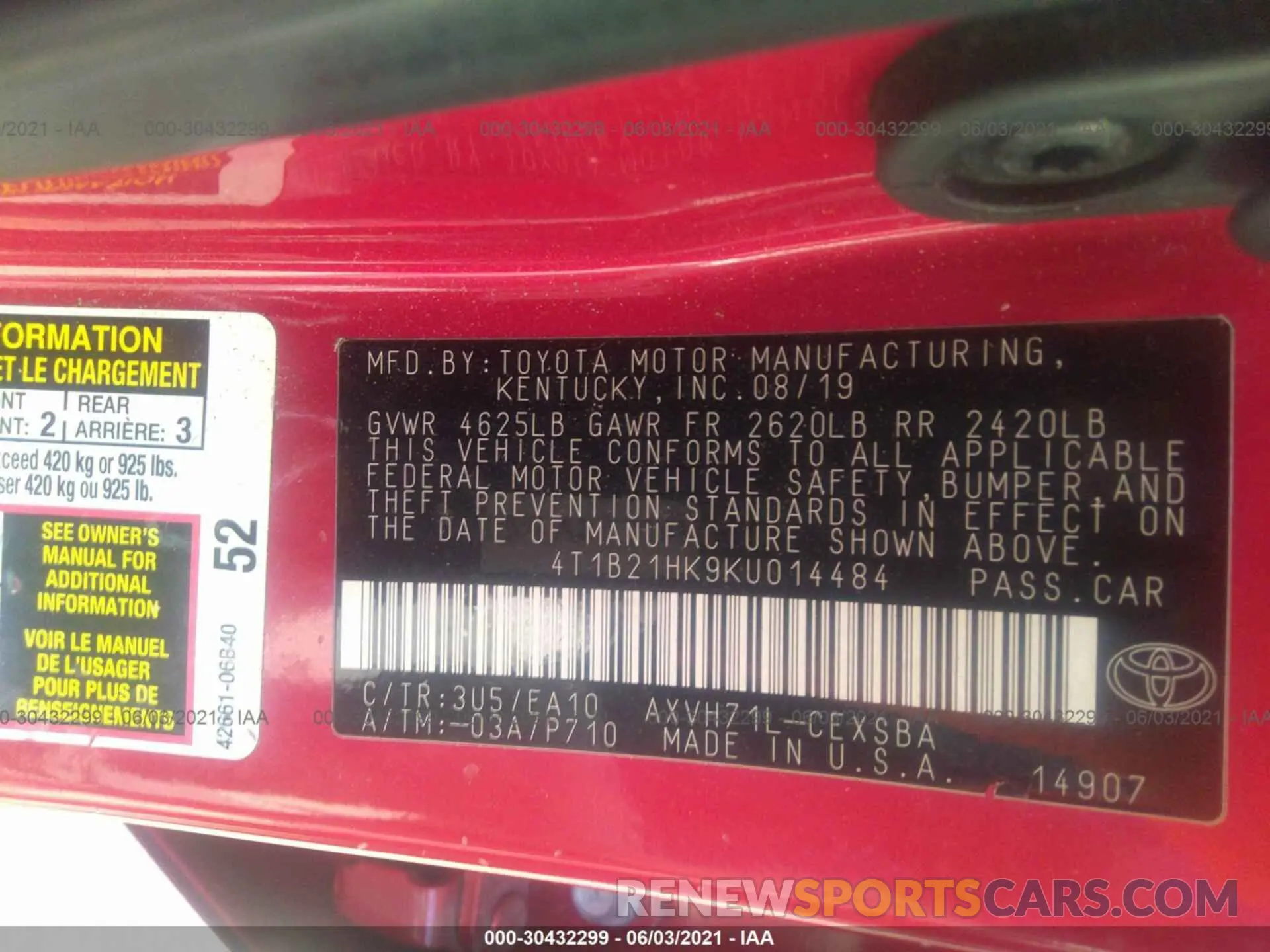 9 Photograph of a damaged car 4T1B21HK9KU014484 TOYOTA CAMRY 2019