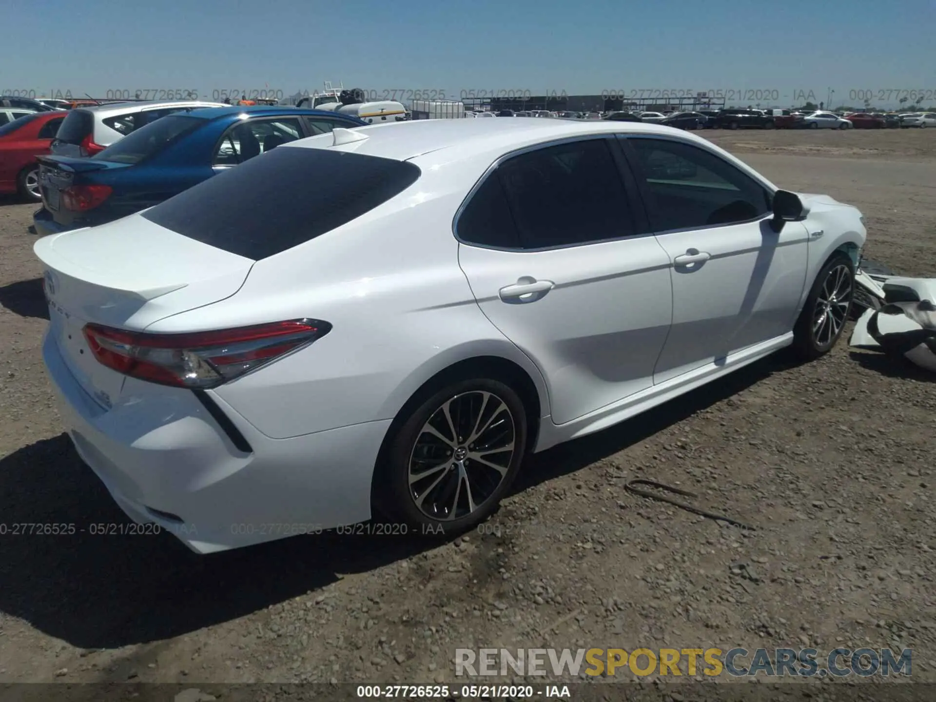 4 Photograph of a damaged car 4T1B21HKXKU518722 TOYOTA CAMRY 2019