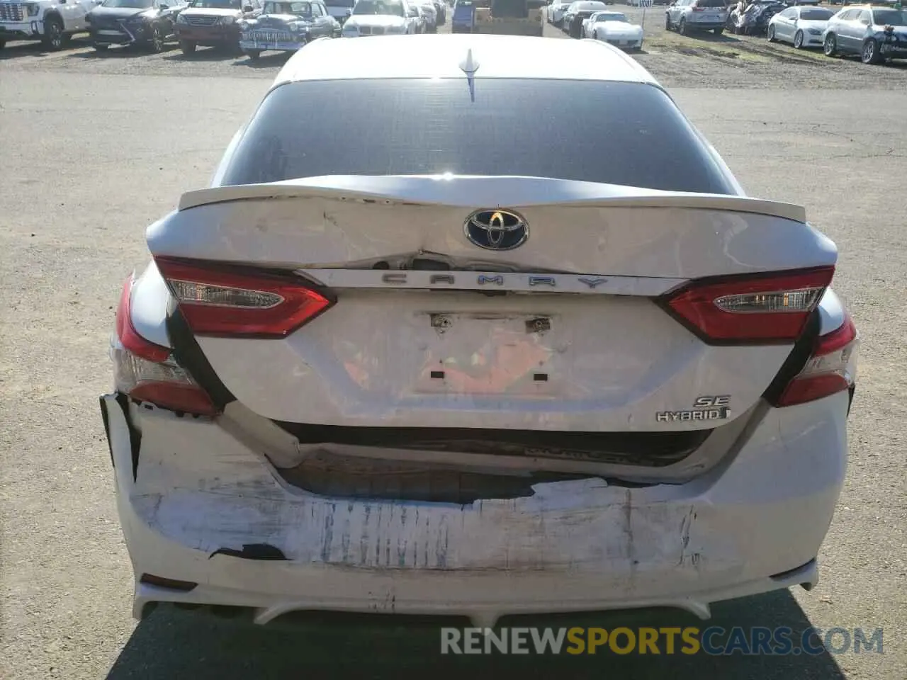 6 Photograph of a damaged car 4T1B21HKXKU519451 TOYOTA CAMRY 2019