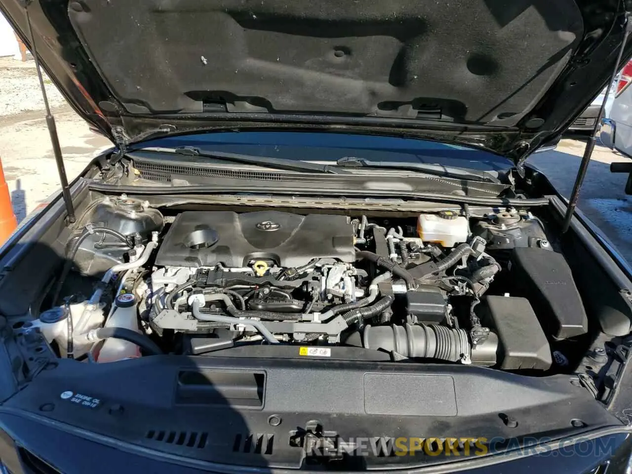 11 Photograph of a damaged car 4T1B21HKXKU521328 TOYOTA CAMRY 2019
