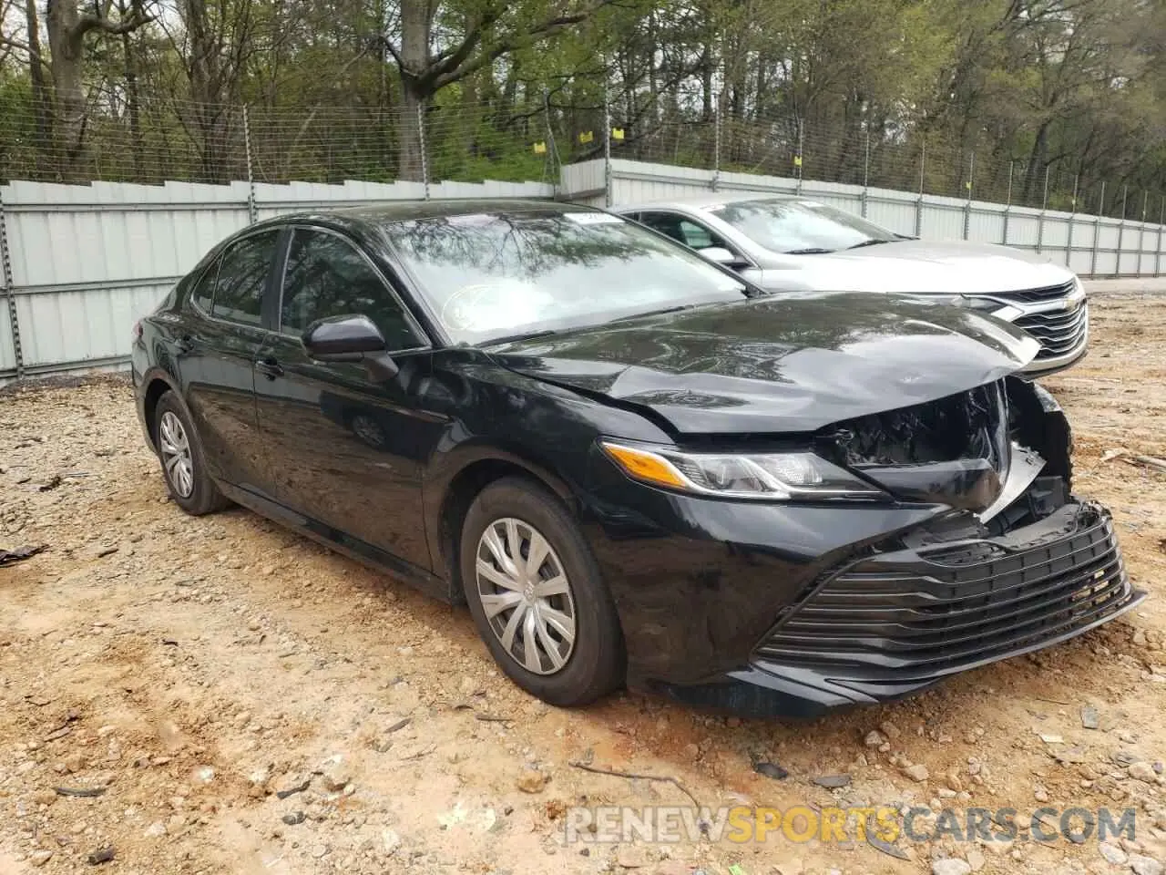 1 Photograph of a damaged car 4T1B31HK1KU006599 TOYOTA CAMRY 2019