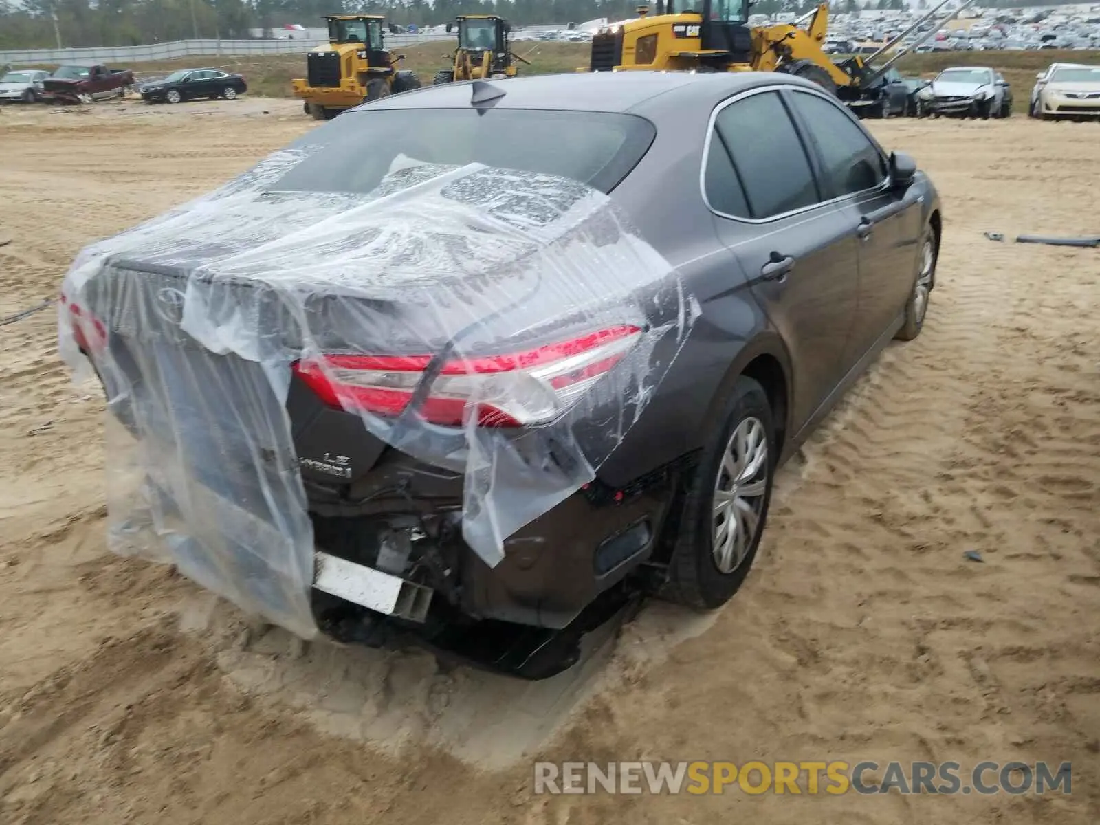 4 Photograph of a damaged car 4T1B31HK1KU007641 TOYOTA CAMRY 2019