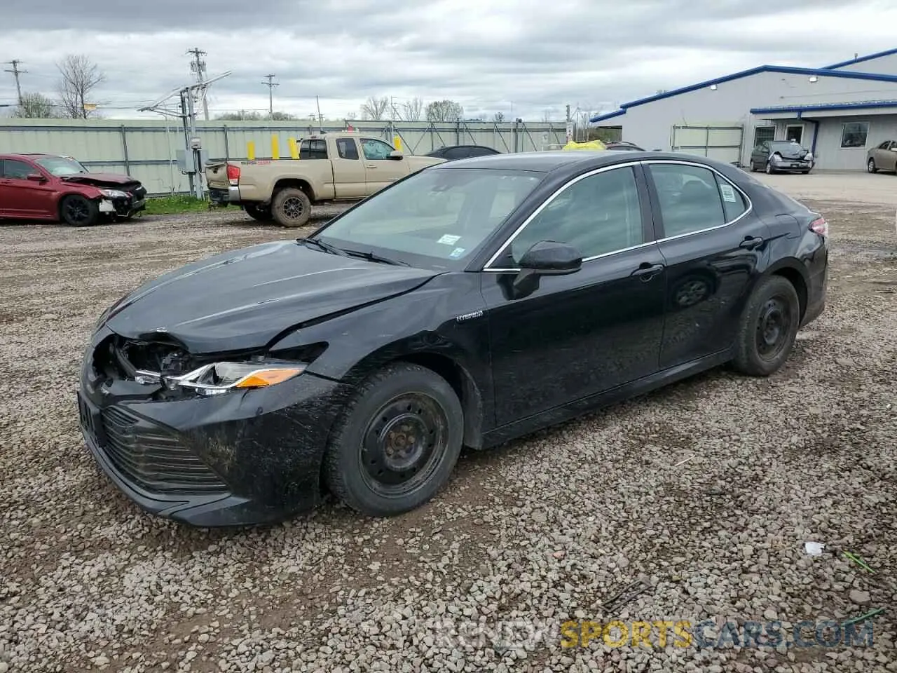 1 Фотография поврежденного автомобиля 4T1B31HK1KU512465 TOYOTA CAMRY 2019