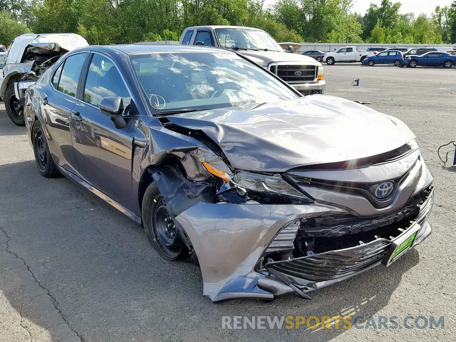 1 Photograph of a damaged car 4T1B31HK2KU513432 TOYOTA CAMRY 2019