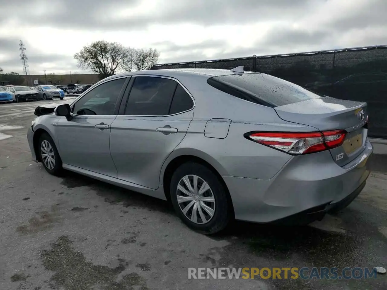2 Фотография поврежденного автомобиля 4T1B31HK3KU006569 TOYOTA CAMRY 2019