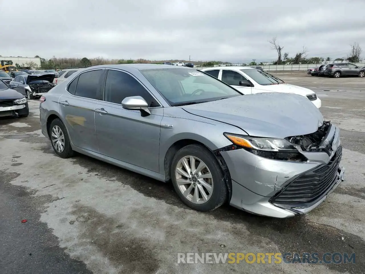 4 Фотография поврежденного автомобиля 4T1B31HK3KU006569 TOYOTA CAMRY 2019