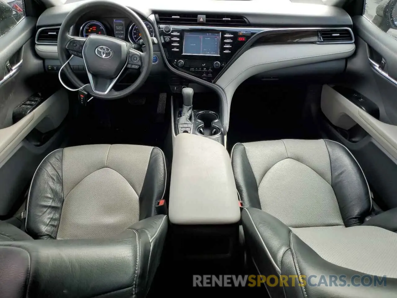 8 Фотография поврежденного автомобиля 4T1B31HK3KU006569 TOYOTA CAMRY 2019
