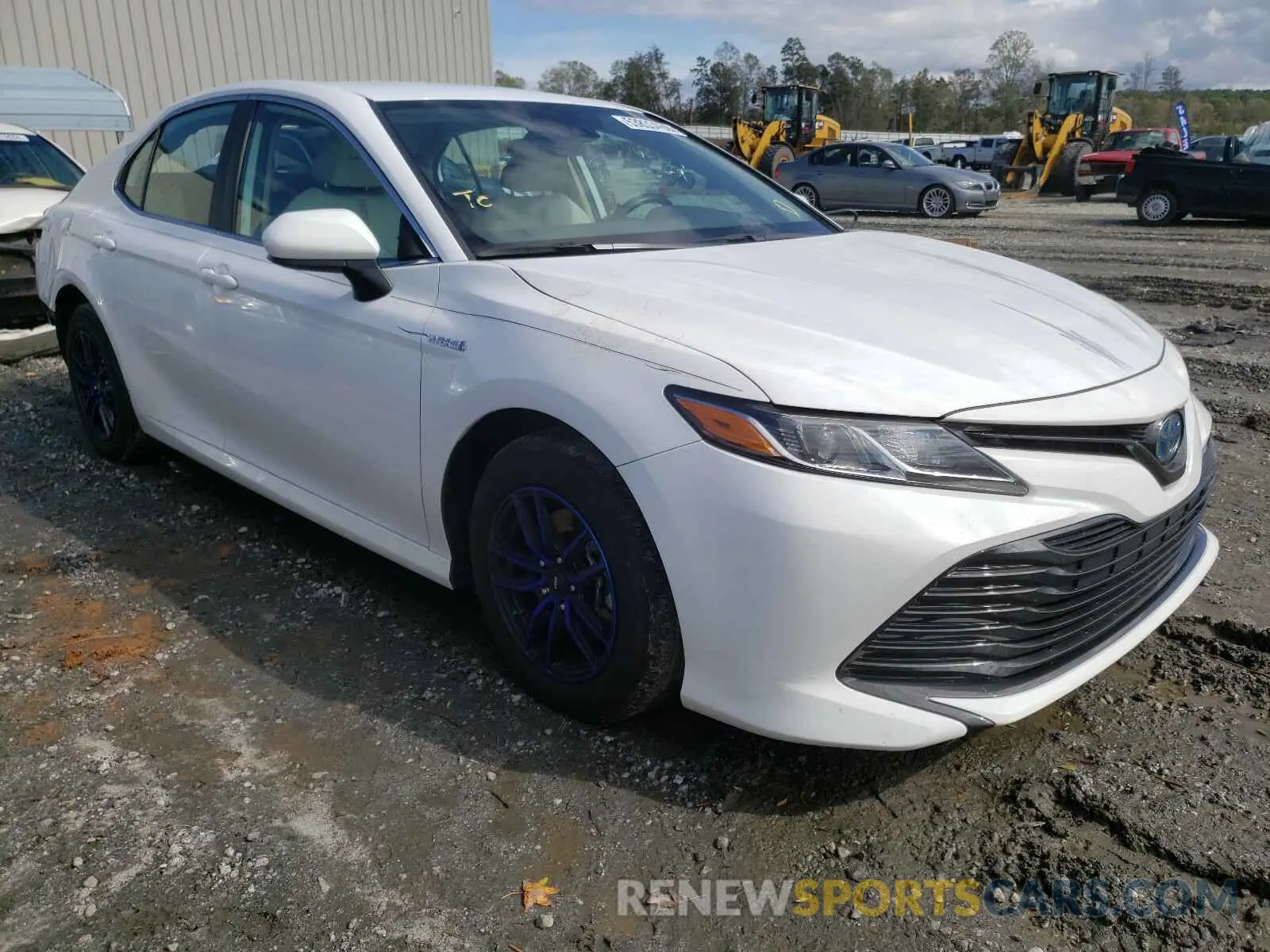 1 Photograph of a damaged car 4T1B31HK3KU510555 TOYOTA CAMRY 2019