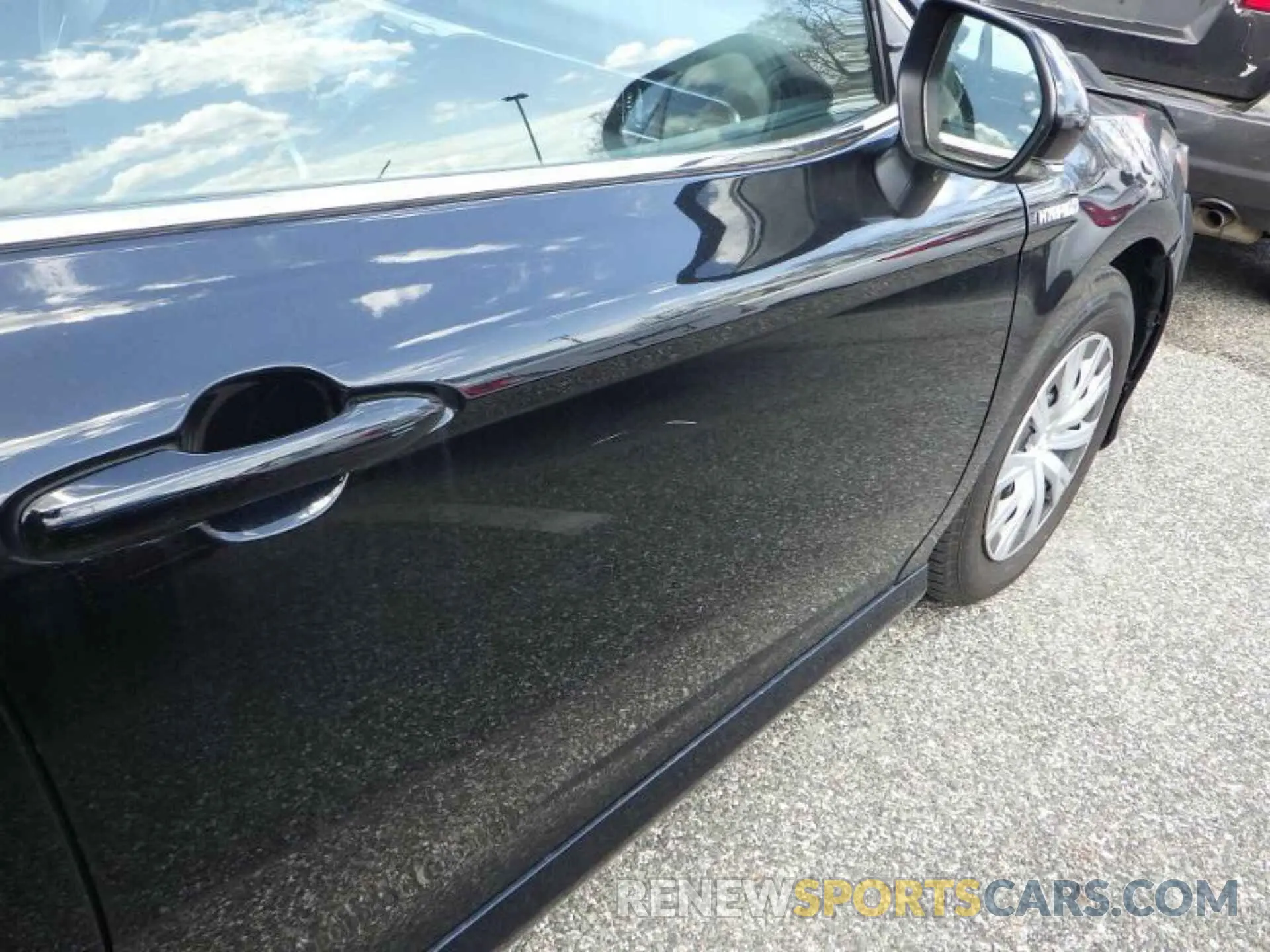 18 Фотография поврежденного автомобиля 4T1B31HK3KU512662 TOYOTA CAMRY 2019