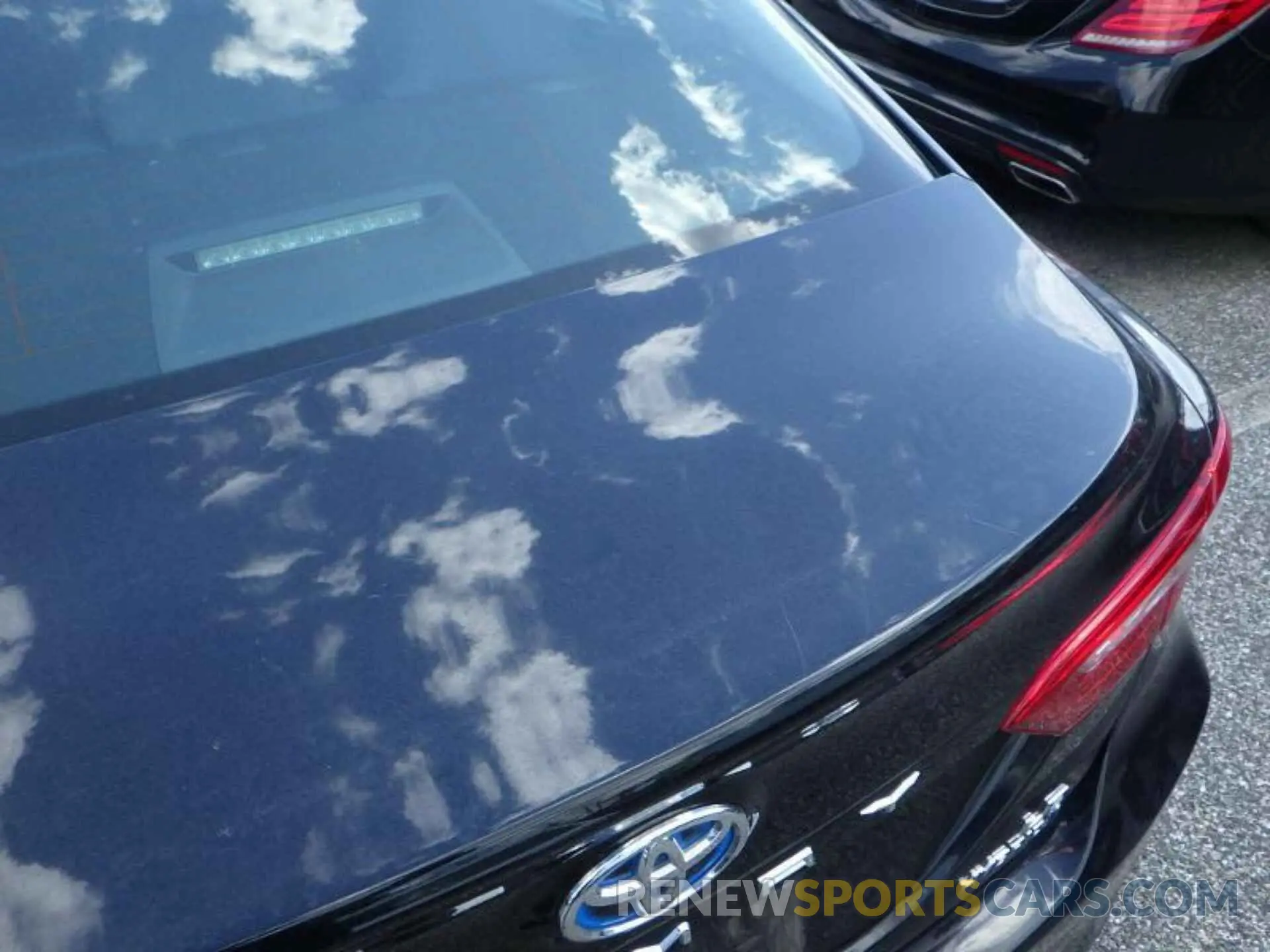 8 Фотография поврежденного автомобиля 4T1B31HK3KU512662 TOYOTA CAMRY 2019