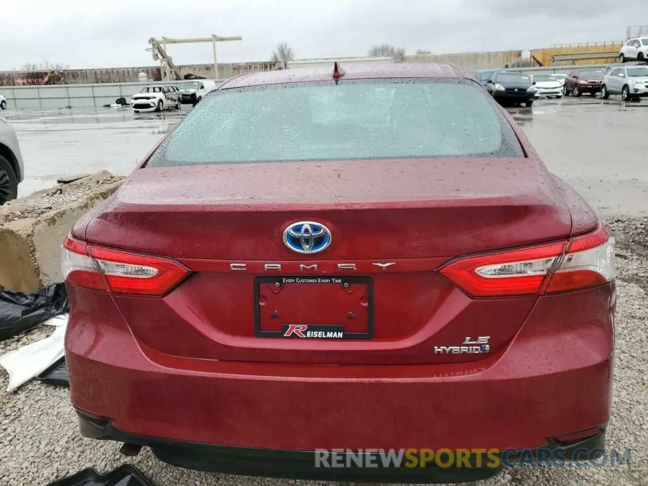 6 Photograph of a damaged car 4T1B31HK3KU512824 TOYOTA CAMRY 2019