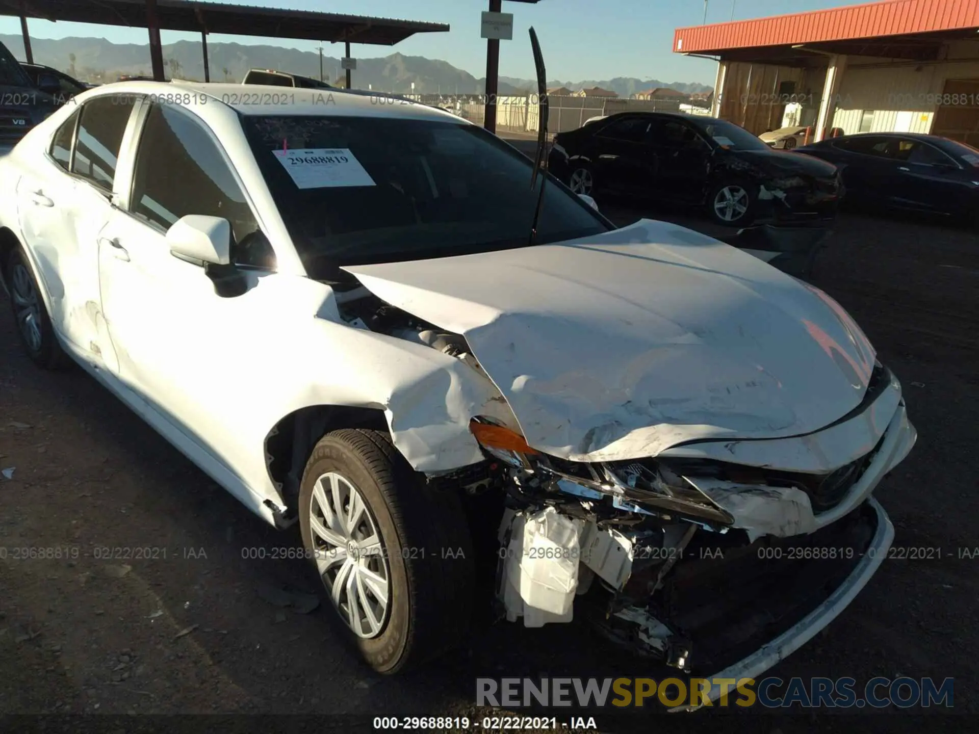 6 Photograph of a damaged car 4T1B31HK4KU007133 TOYOTA CAMRY 2019