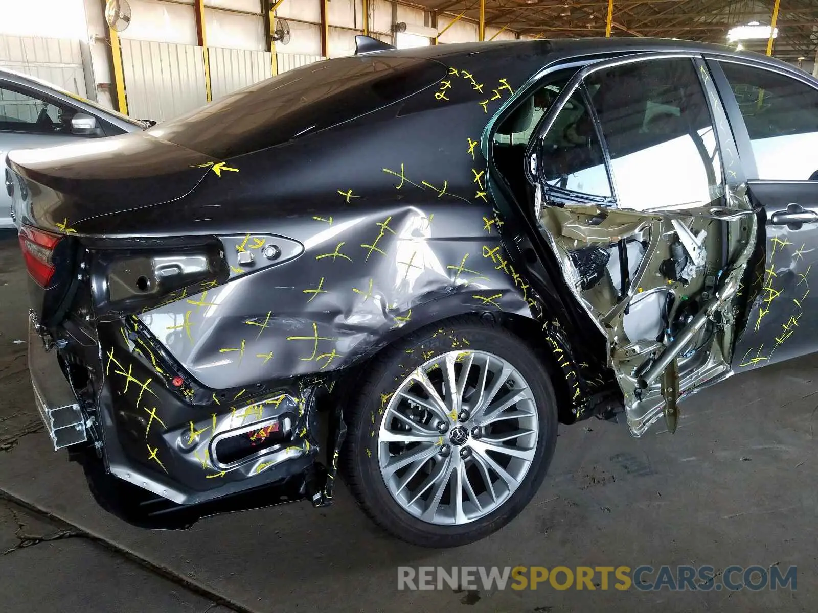 9 Photograph of a damaged car 4T1B31HK4KU008816 TOYOTA CAMRY 2019