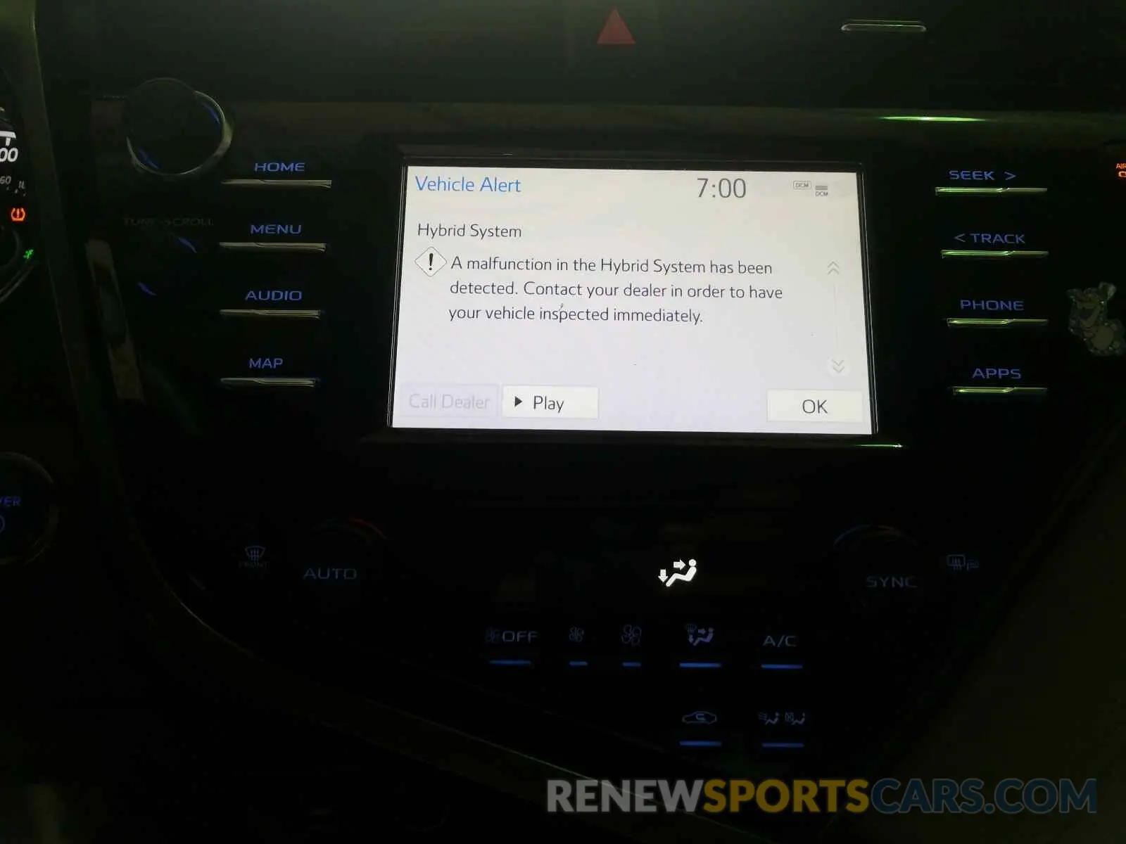 9 Photograph of a damaged car 4T1B31HK4KU511794 TOYOTA CAMRY 2019