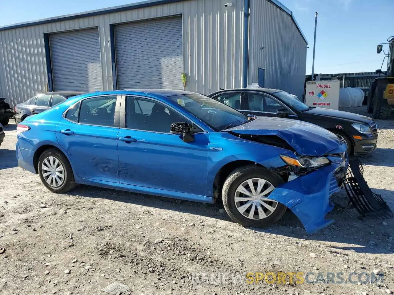 4 Фотография поврежденного автомобиля 4T1B31HK6KU008543 TOYOTA CAMRY 2019