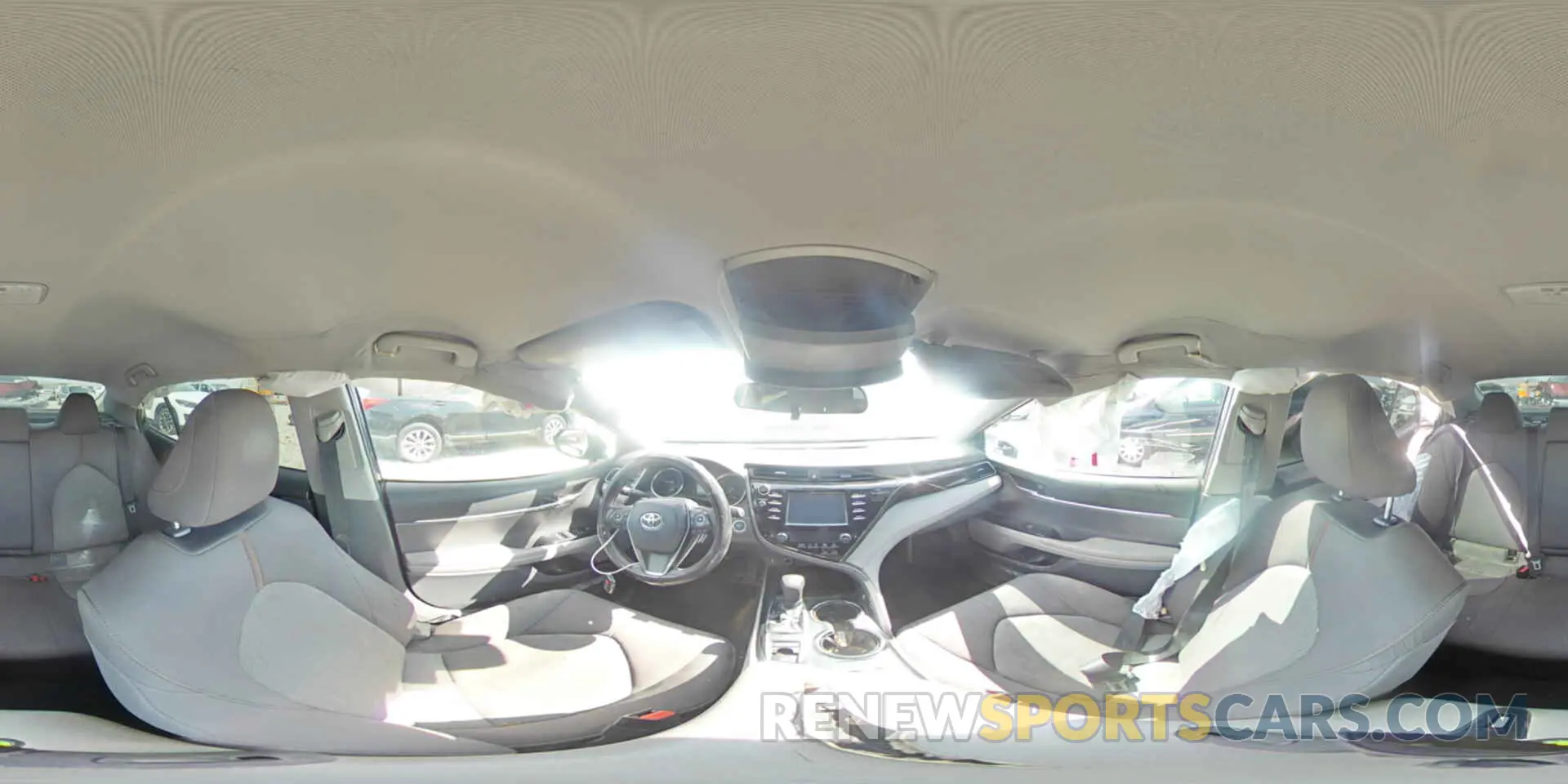 14 Photograph of a damaged car 4T1B31HK7KU517993 TOYOTA CAMRY 2019