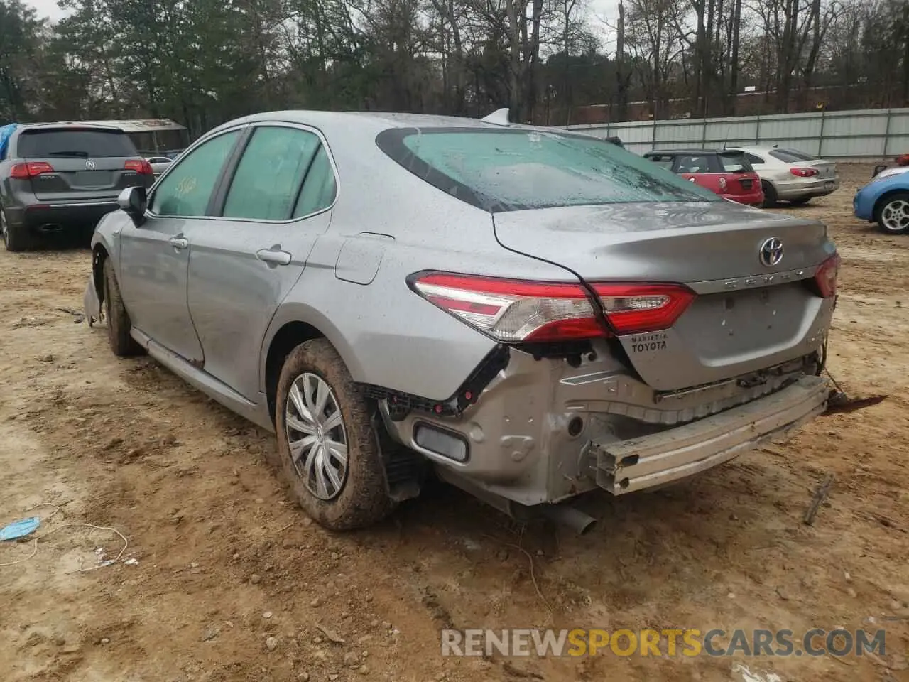 3 Photograph of a damaged car 4T1B31HK8KU509952 TOYOTA CAMRY 2019
