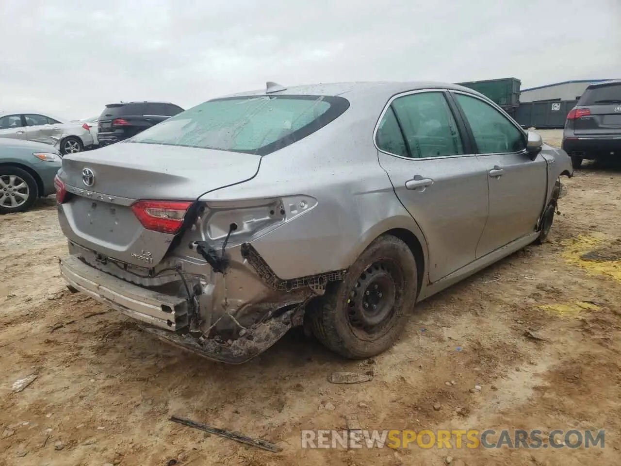 4 Photograph of a damaged car 4T1B31HK8KU509952 TOYOTA CAMRY 2019