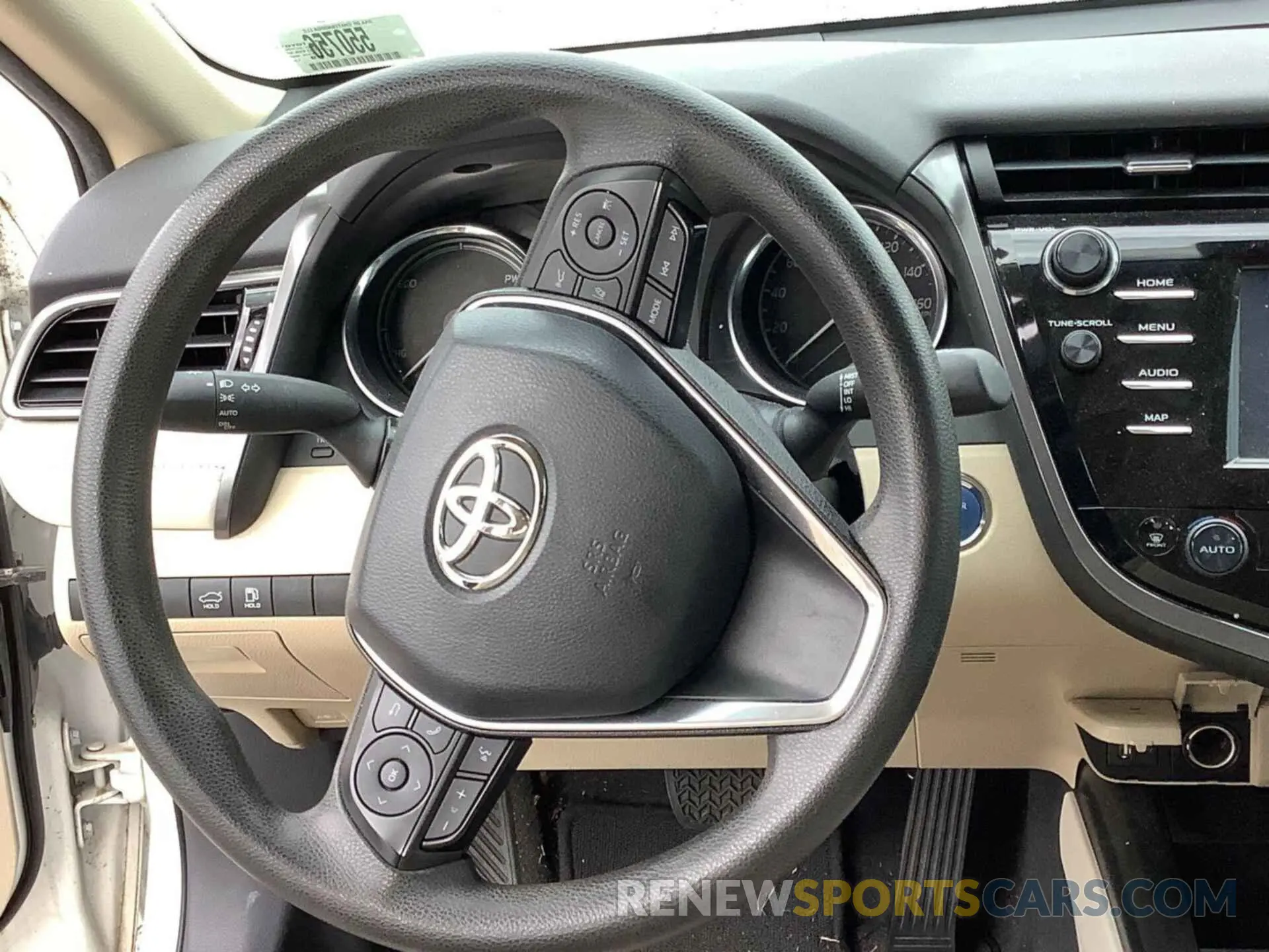 23 Photograph of a damaged car 4T1B31HK8KU513998 TOYOTA CAMRY 2019