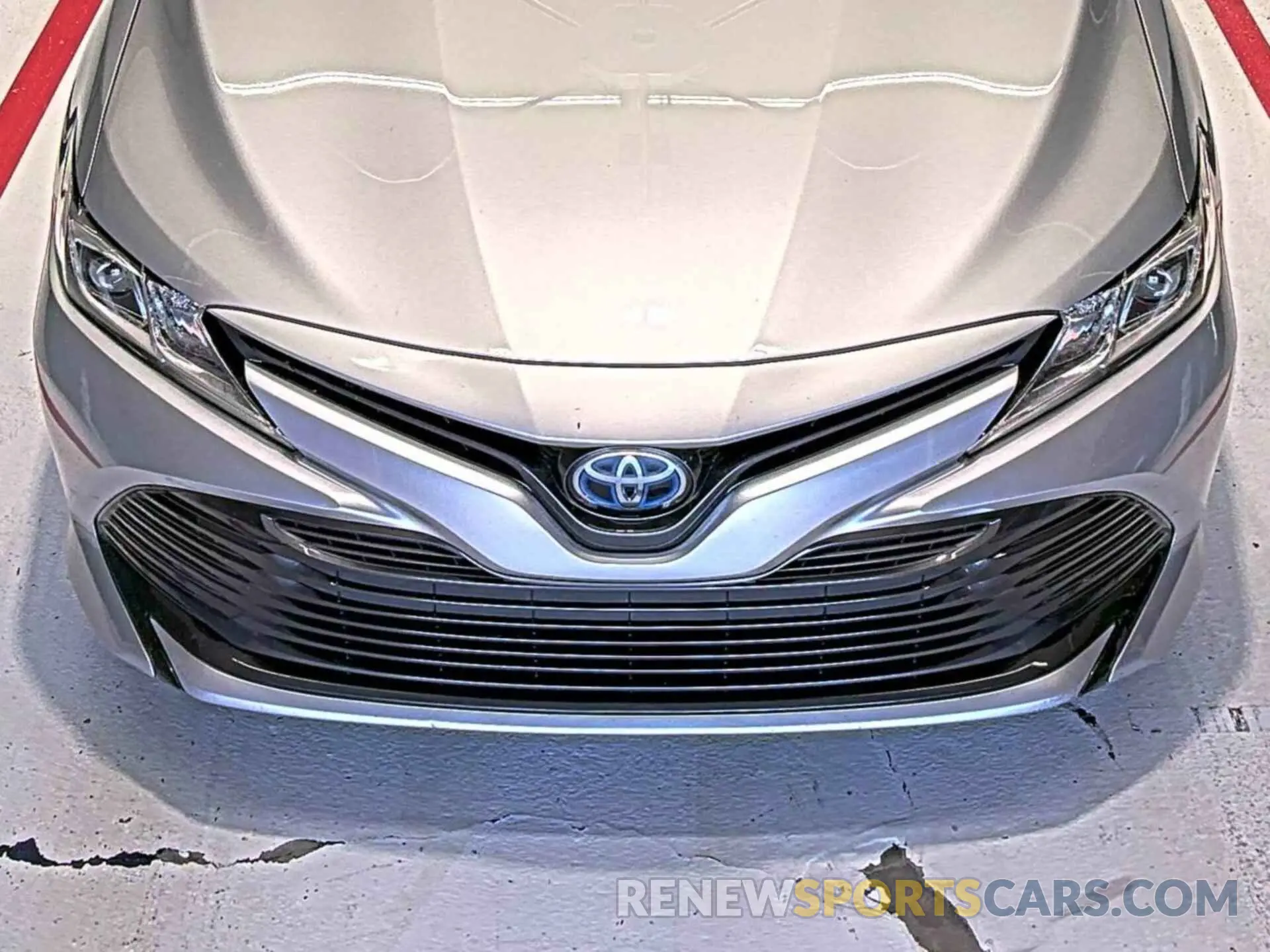1 Photograph of a damaged car 4T1B31HK8KU514200 TOYOTA CAMRY 2019