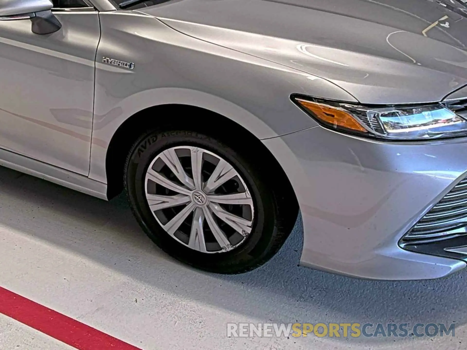 2 Photograph of a damaged car 4T1B31HK8KU514200 TOYOTA CAMRY 2019