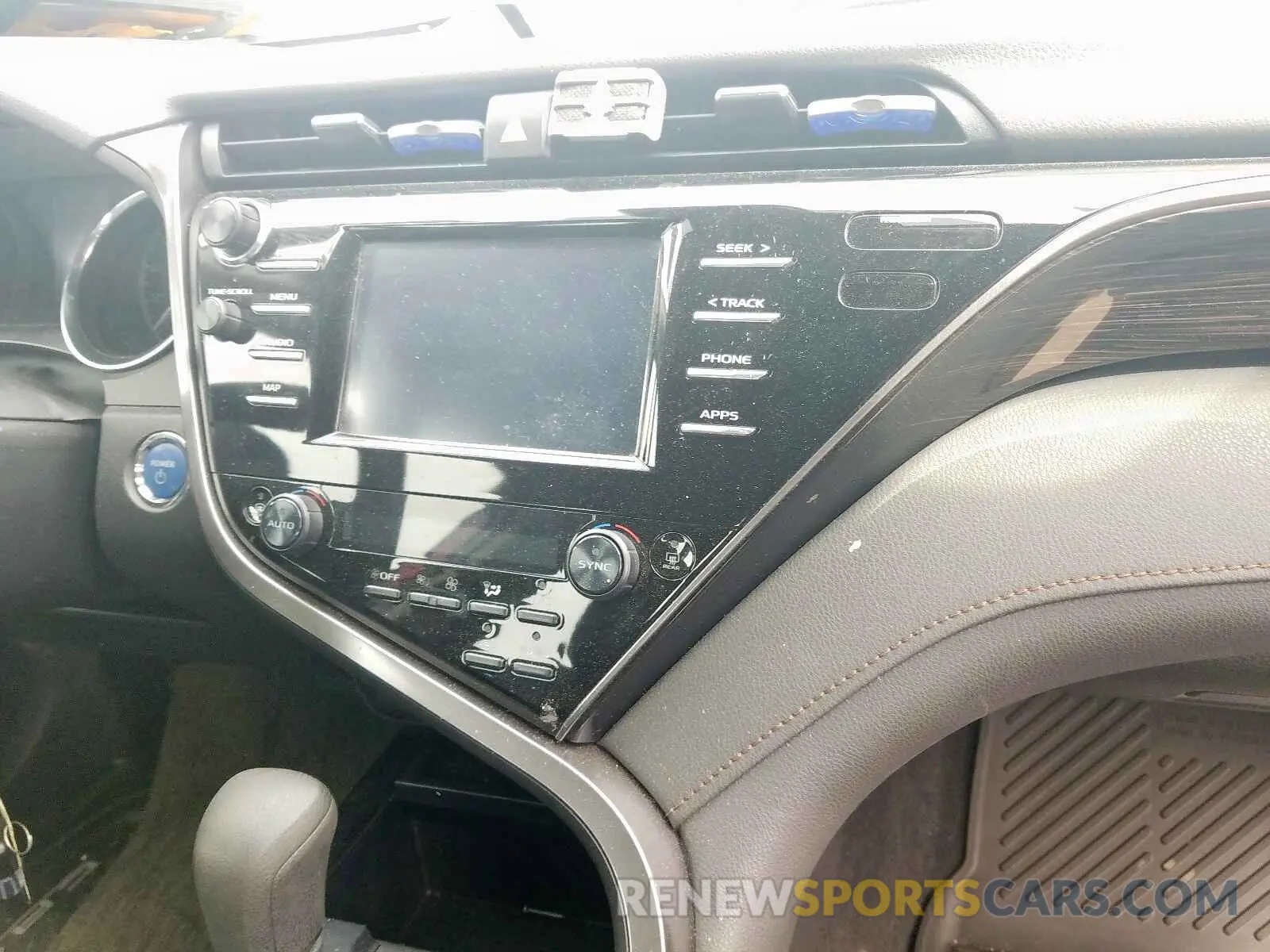 9 Photograph of a damaged car 4T1B31HKXKU512495 TOYOTA CAMRY 2019