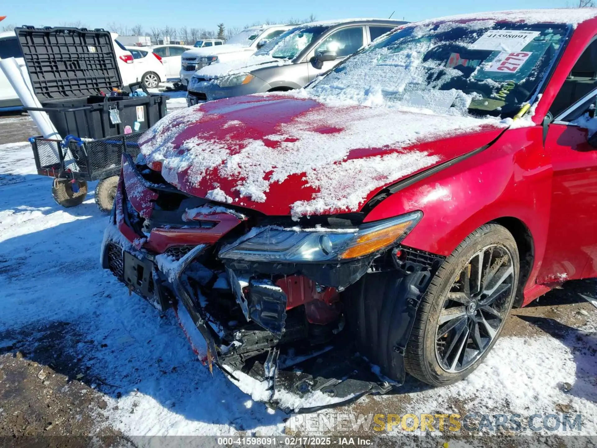 6 Photograph of a damaged car 4T1B61HK0KU171499 TOYOTA CAMRY 2019