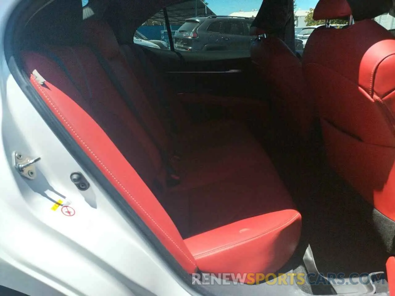 6 Фотография поврежденного автомобиля 4T1B61HK0KU245794 TOYOTA CAMRY 2019