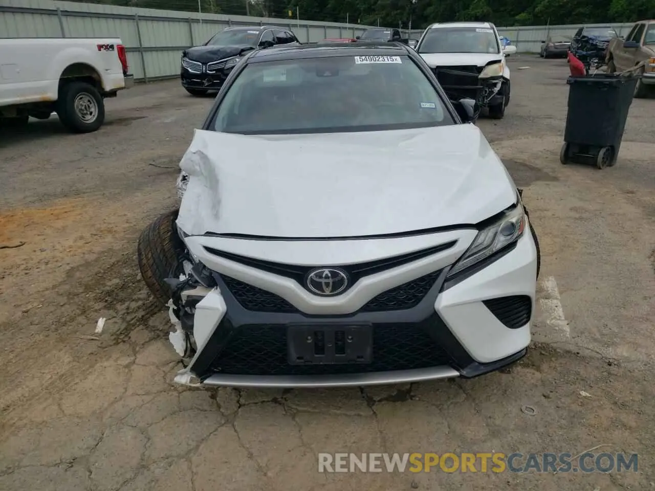 5 Фотография поврежденного автомобиля 4T1B61HK0KU270128 TOYOTA CAMRY 2019