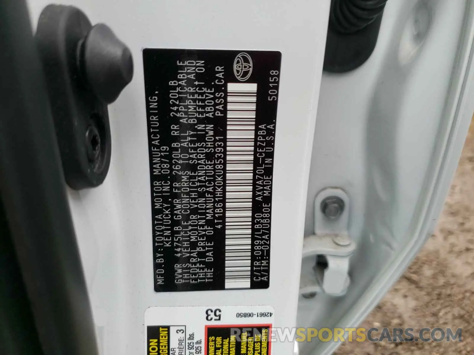10 Photograph of a damaged car 4T1B61HK0KU853931 TOYOTA CAMRY 2019
