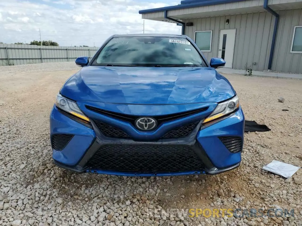 5 Photograph of a damaged car 4T1B61HK1KU168787 TOYOTA CAMRY 2019