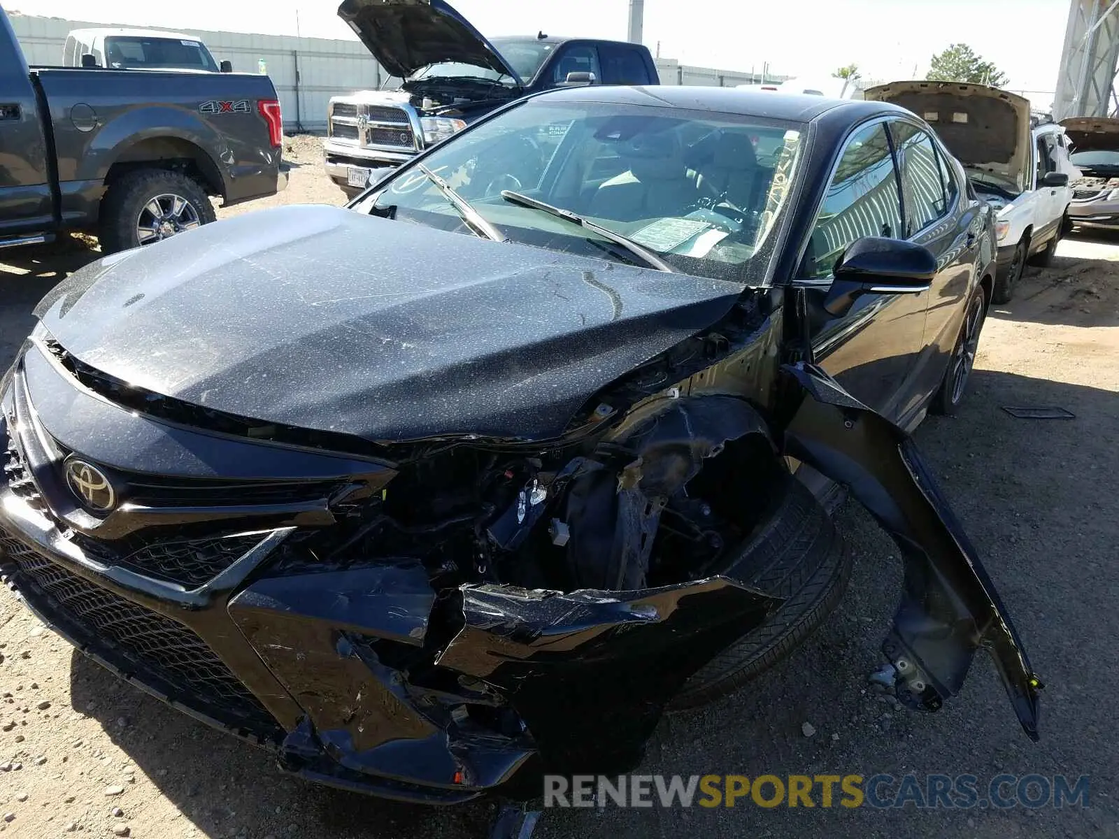 2 Photograph of a damaged car 4T1B61HK1KU191311 TOYOTA CAMRY 2019