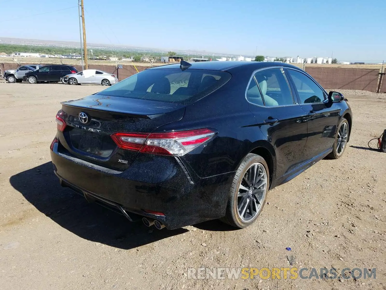 4 Photograph of a damaged car 4T1B61HK1KU191311 TOYOTA CAMRY 2019