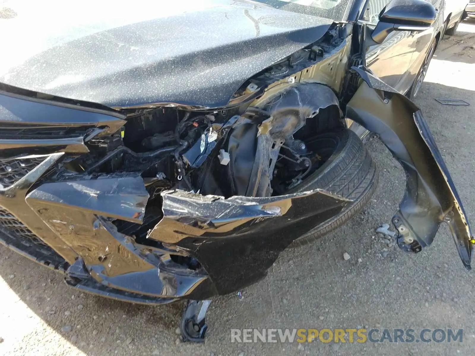 9 Photograph of a damaged car 4T1B61HK1KU191311 TOYOTA CAMRY 2019