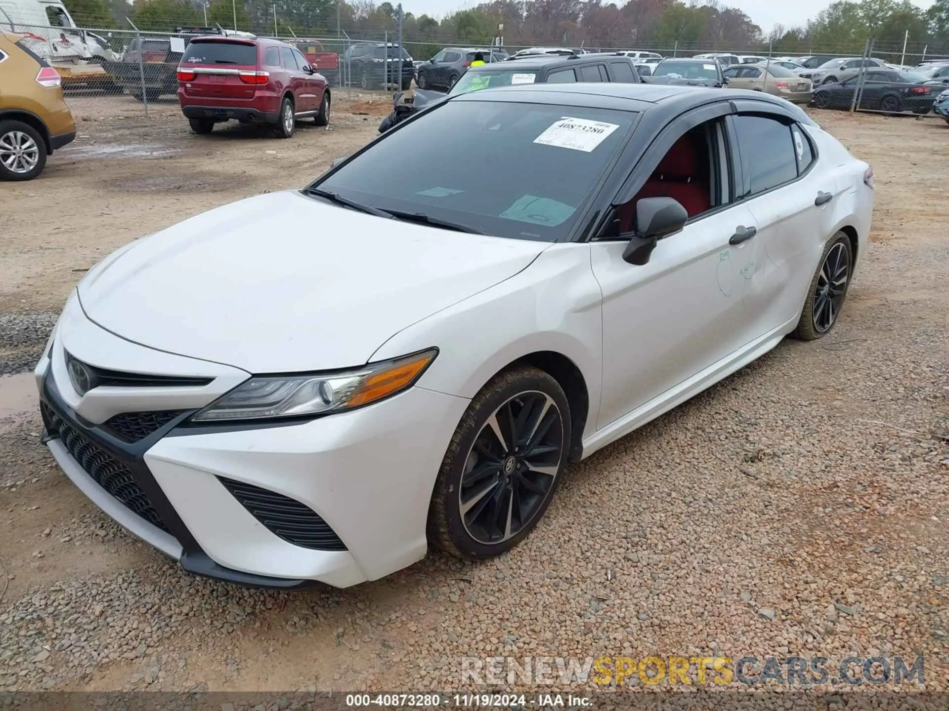 2 Photograph of a damaged car 4T1B61HK1KU235808 TOYOTA CAMRY 2019