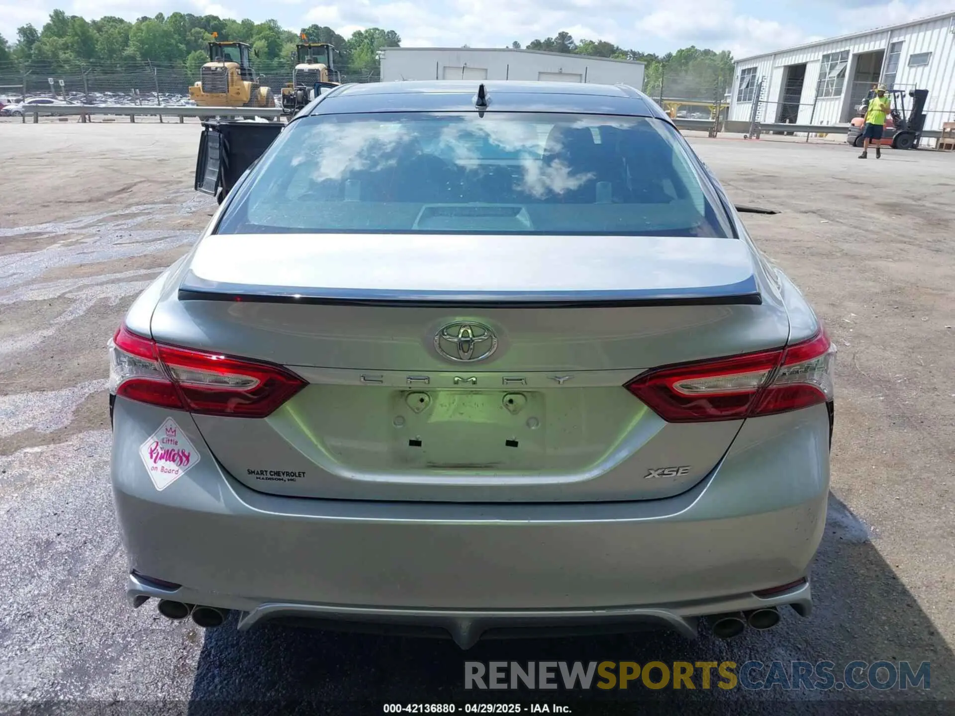 16 Фотография поврежденного автомобиля 4T1B61HK1KU292185 TOYOTA CAMRY 2019