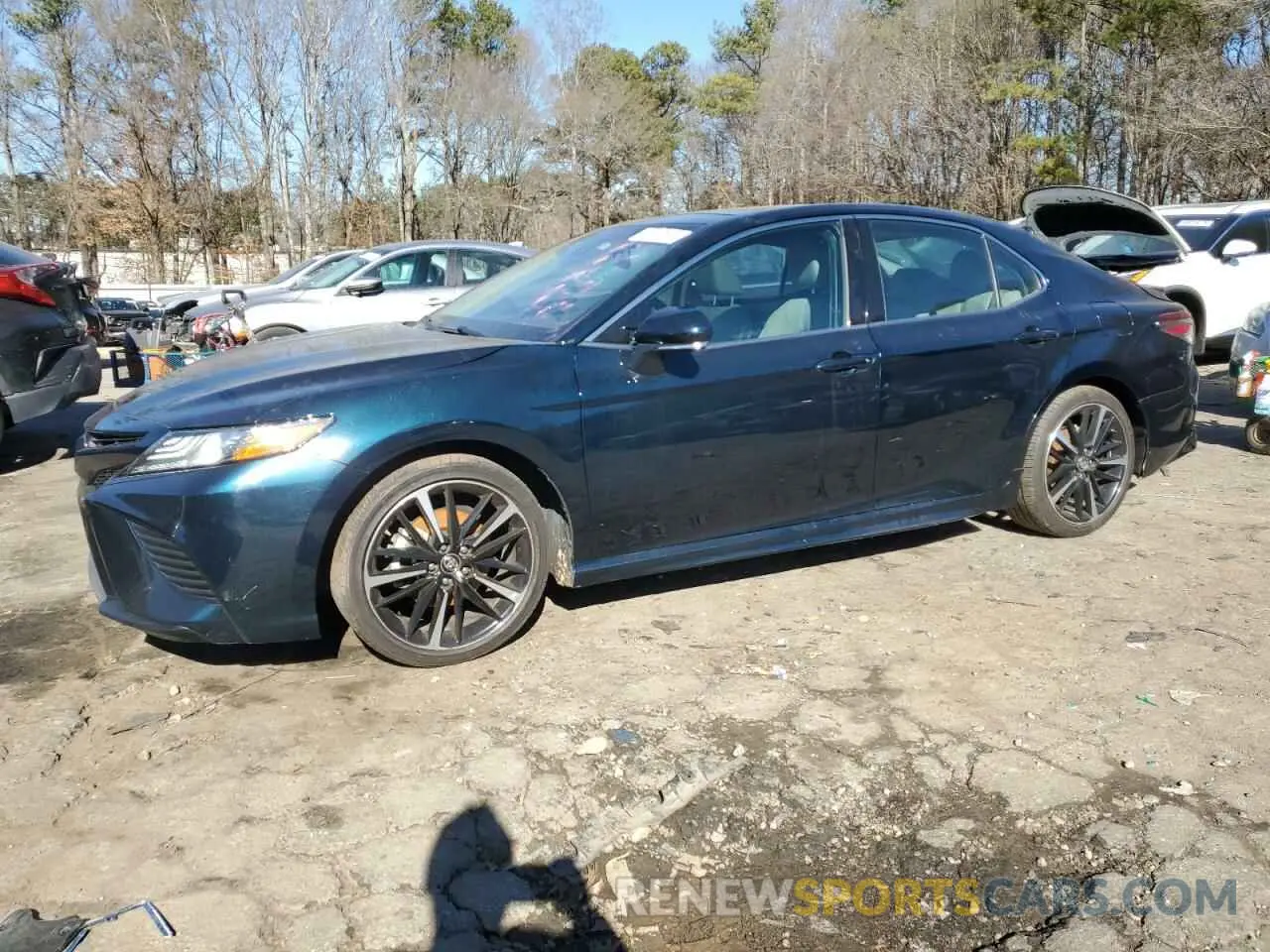 1 Photograph of a damaged car 4T1B61HK1KU787213 TOYOTA CAMRY 2019